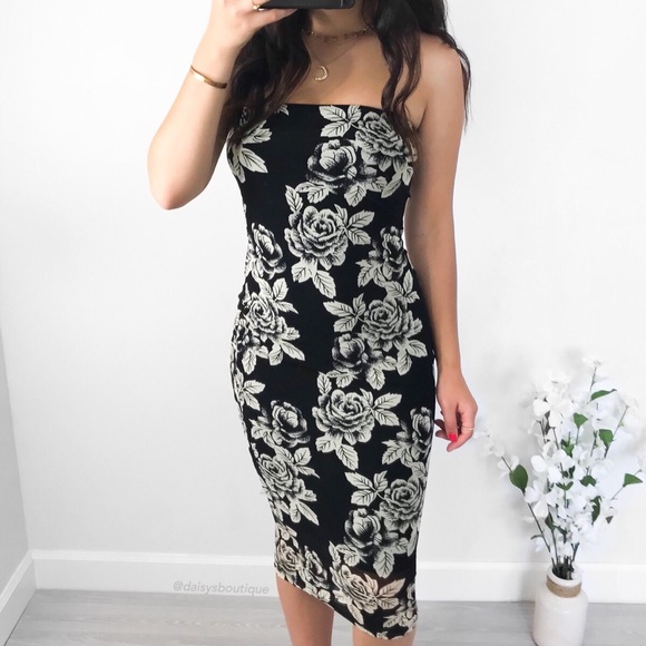 ❤️SALE❤️ black floral bodycon midi dress - Picture 2 of 4